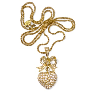 Vintage Joan Rivers Clear Rhinestone Heart Bow Pendant Chain Necklace Goldtone 30”