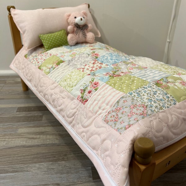 Cottage Style Handmade Doll Quilt, Machine Quilted, Matching Pillowcase and Throw Pillow, Bedding for 18" Doll