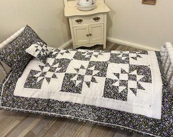 Doll Quilt. Hand Pieced, Quilted, Matching Pillows, Handmade, Mini Floral Print. Bedding for 18" Doll