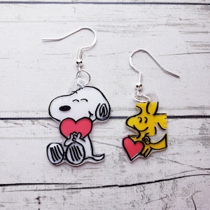 Snoopy and Woodstock Valentines Day Earrings.