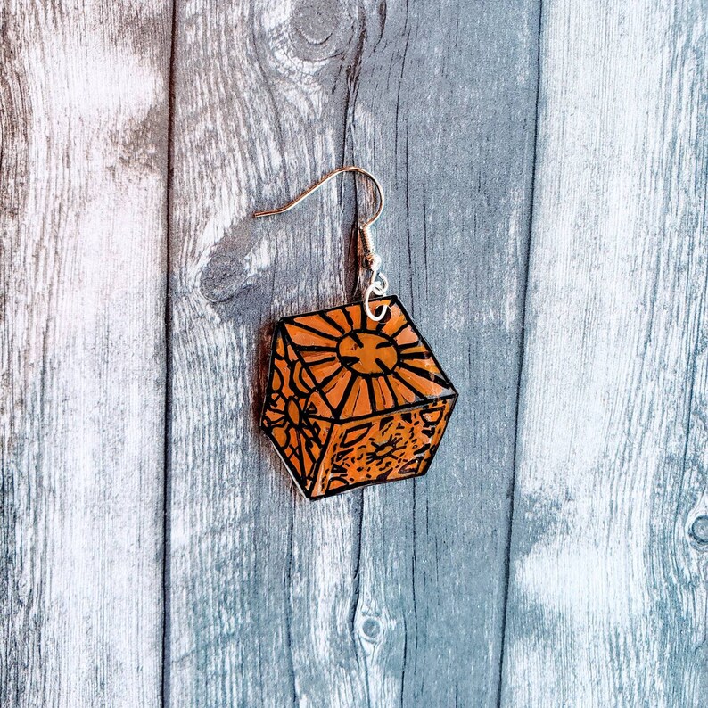 Hellraiser earrings. Pinhead earrings. Lament Configuration puzzle box. Clive Barker. Halloween earrings. Mismatched earrings. image 2