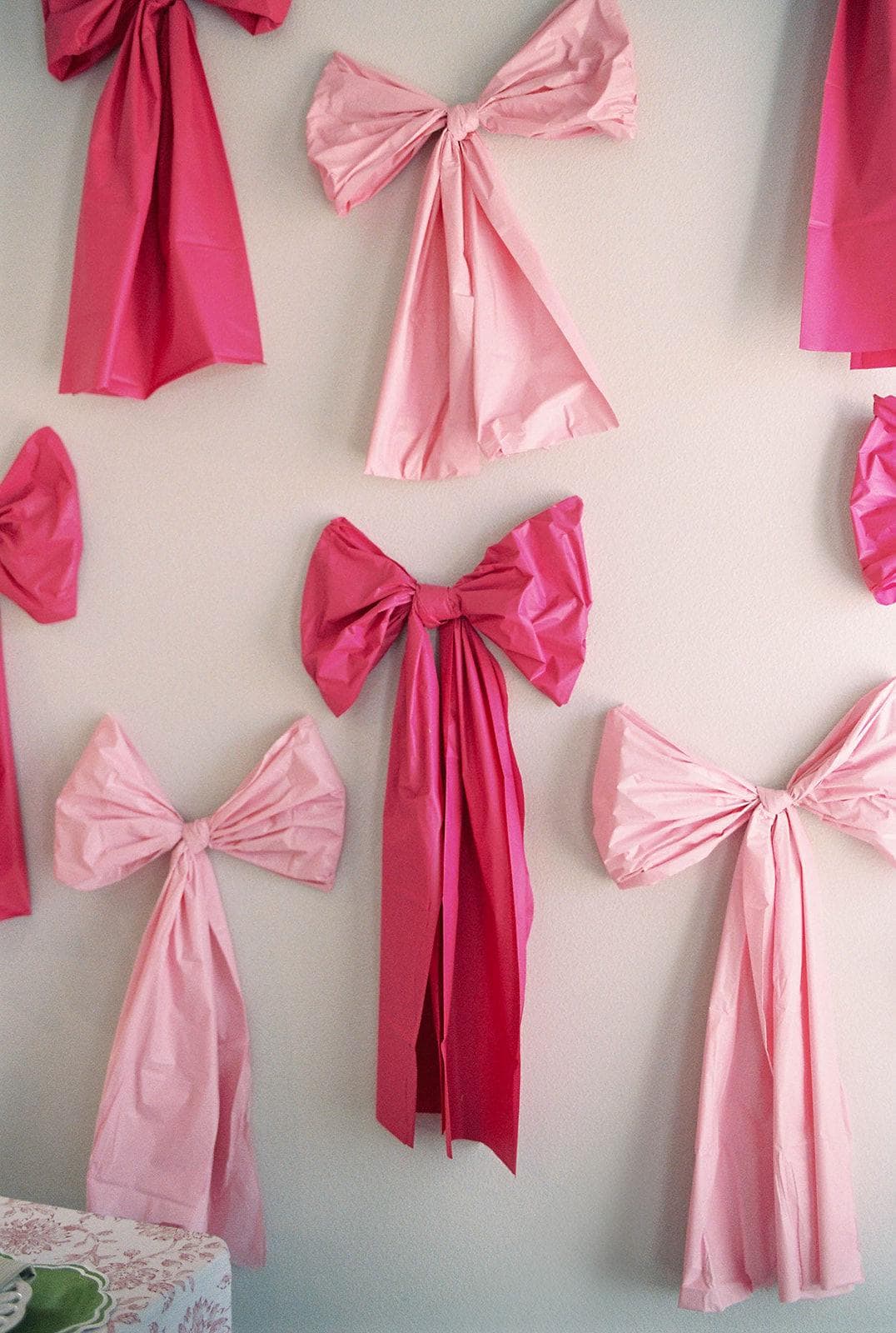 Oversized bows, birthday party, bridal shower, baby shower, bow decoration