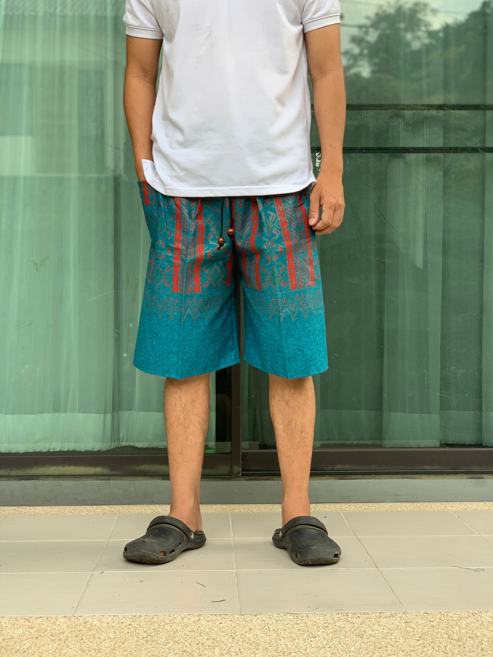 turquoise shorts outfit mens
