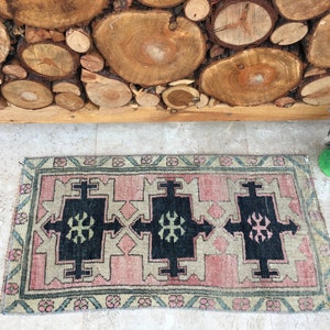 1&#39;5&#39;&#39;x2&#39;9&#39;&#39; Vintage Turkish Small Oushak Rug, Turkish Bathroom Rug, Mat Rug,Door Mat, Mat, Small Turkish Rug,Vintage Mini Turkish Rug Runner