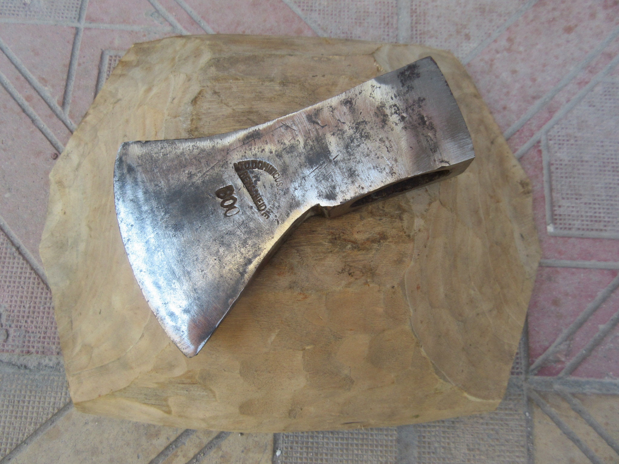 1,35 LBS RARE GERMAN QUALITY FORGED AXE HEAD HATCHET WITH SIGN 