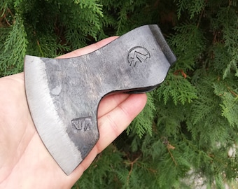 Hacha vikinga de acero forjado hecha a mano: herramienta de carpintería bushcraft