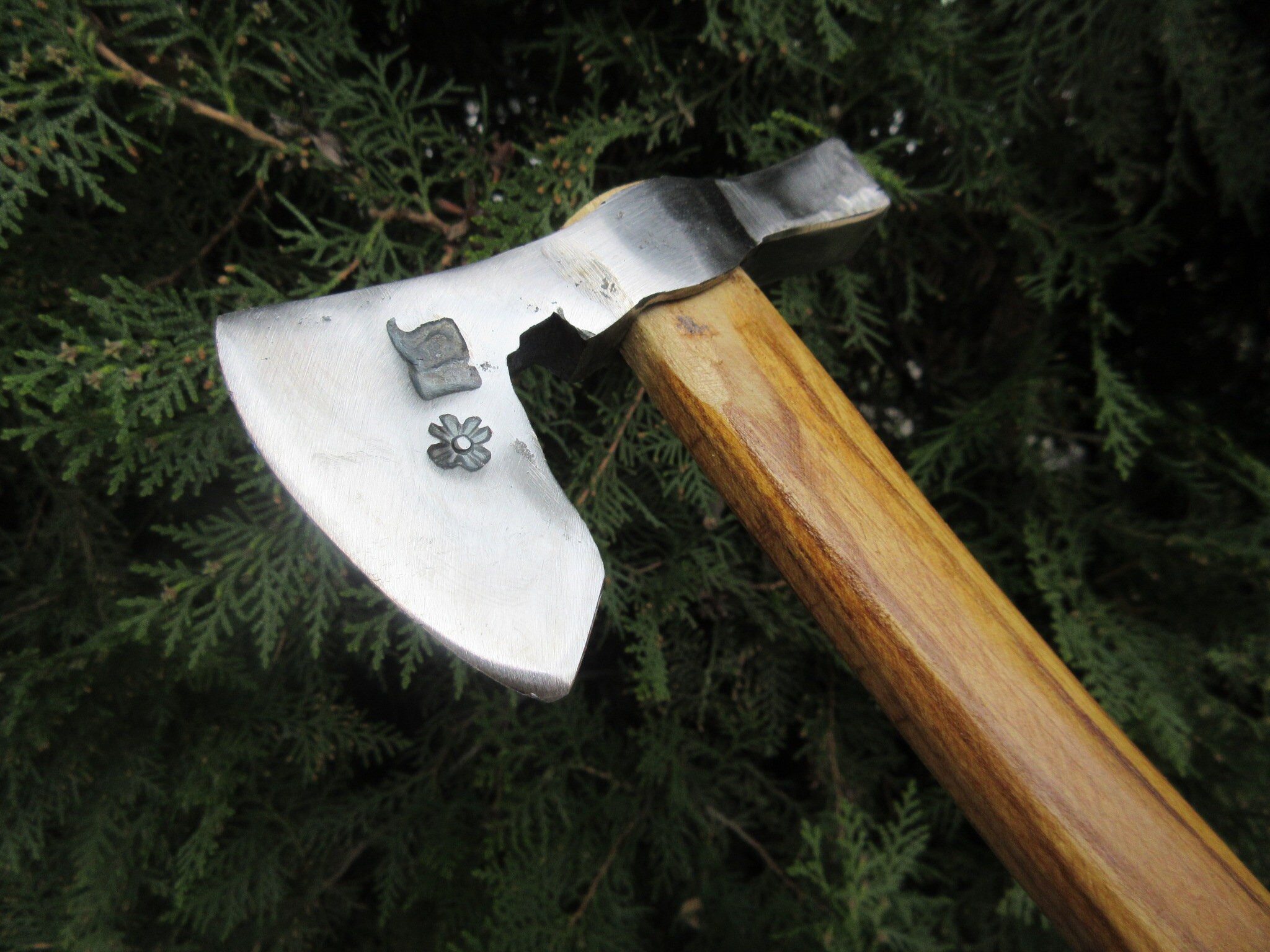 Hache Viking Tomahawk forgée à la main : hache de camping en acier - France