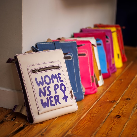 Ver en Etsy: Leather backpack personalized · handmade leather bag · anti theft travel backpack · Customized Leather Backpack · Feminist gift Leather backpack personalized · handmade leather bag · anti theft travel backpack · Customized Leather Backpack · Feminist gift