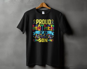 T-shirt fier mère d'un fils autiste, t-shirt de soutien à la sensibilisation à l'autisme, graphiques de puzzle arc-en-ciel