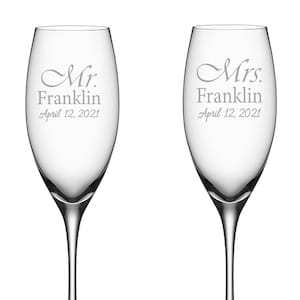 Orrefors Premier Personalized Wedding Champagne Flutes, Set of 2 Custom Engraved 10oz Champagne Glasses for the Bride and Groom