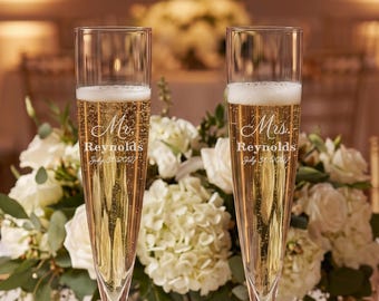 Waterford Personalized Elegance Trumpet Wedding Champagne Flutes, Set of 2 Custom Engraved Crystal Champagne Glasses for Bride and Groom