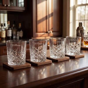 Marquis by Waterford Personalized Markham 11oz Crystal Whiskey Glasses, Set of 4 Custom Engraved Rocks Glasses for Whiskey Bourbon Scotch imagem 2