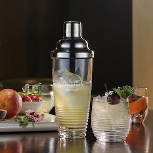 Waterford Personalized Mixology Circon 25oz Cocktail Shaker, Custom Engraved Crystal Drink Shaker for Home Bar, Martinis, Cocktails