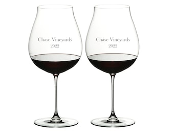 Riedel Personalized Veritas New World Pinot Noir Wine Glasses, Set of 2 Custom Engraved 28.21oz Crystal Wine Glasses for Champagne, Nebbiolo