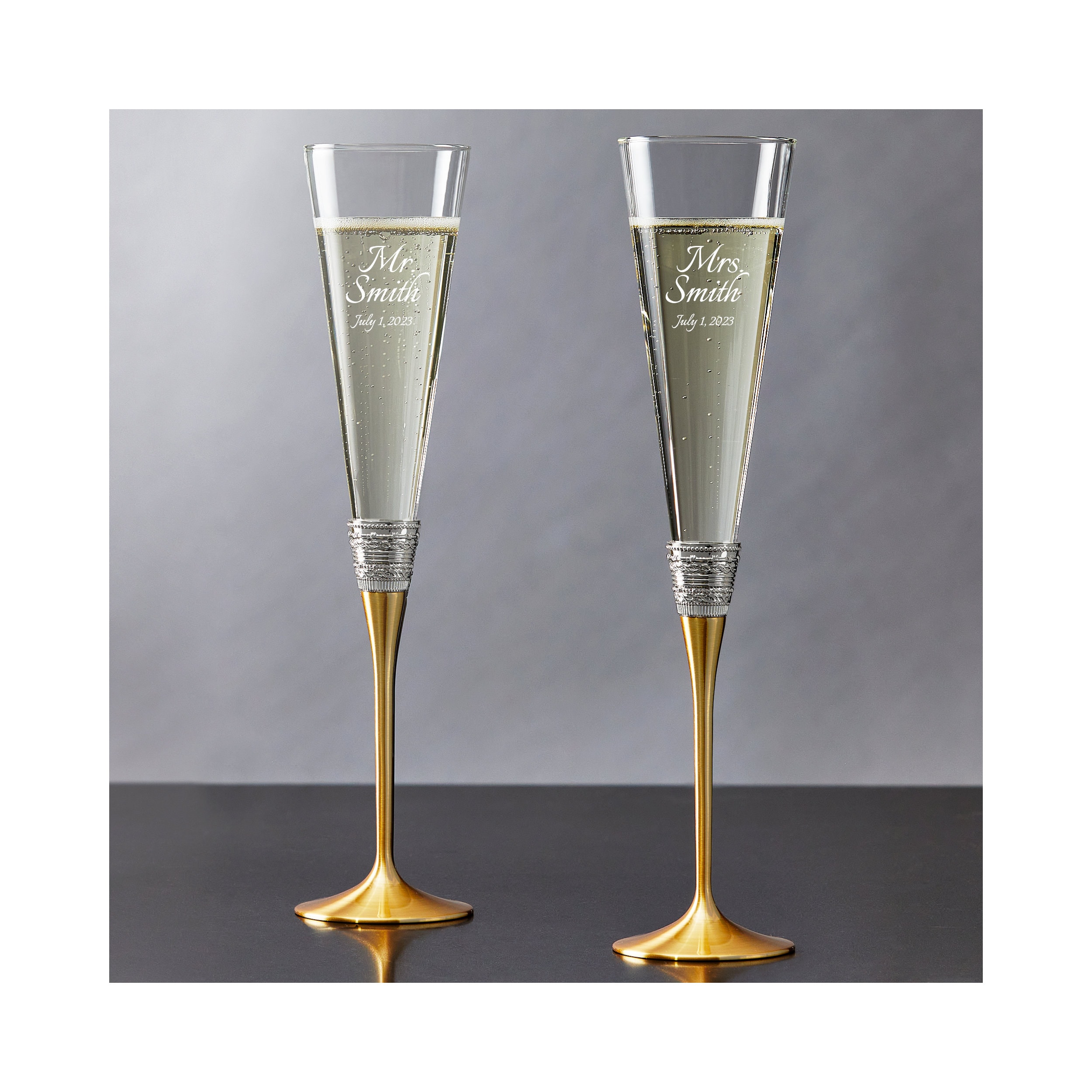 Vera Wang Infinity Toasting Flutes, Set of 2 – Happily Ever Etched