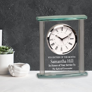 Ravanox Personalized 7&quot; Square Glass Clock Award, Custom Engraved Battery Operated Desk Clock for Employee Appreciation, Retirement
