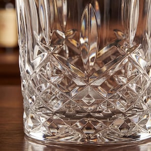 Marquis by Waterford Personalized Markham 11oz Crystal Whiskey Glasses, Set of 4 Custom Engraved Rocks Glasses for Whiskey Bourbon Scotch imagem 9