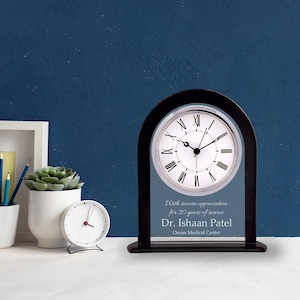 Ravanox Personalized 6 1/4" Black/Clear Square Arch Glass Clock, Custom Engraved Glass Clock for Employee Appreciation, Retirement Award