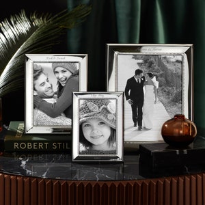 Gift Idea: Personalized Photo Frame 4x6 Silver – MigAwards