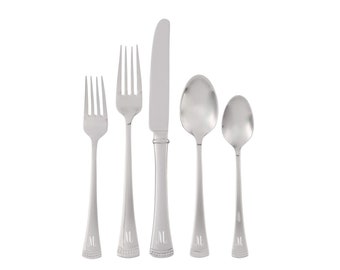 Lenox Monogrammed Portola 20-Piece Stainless Steel Silverware Set, Custom Engraved Flatware Set Includes Service for 4 with Initial