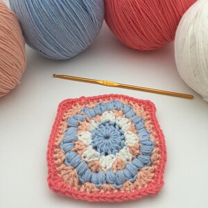 Granny Square Crochet Pattern- Fine cotton yarn granny square