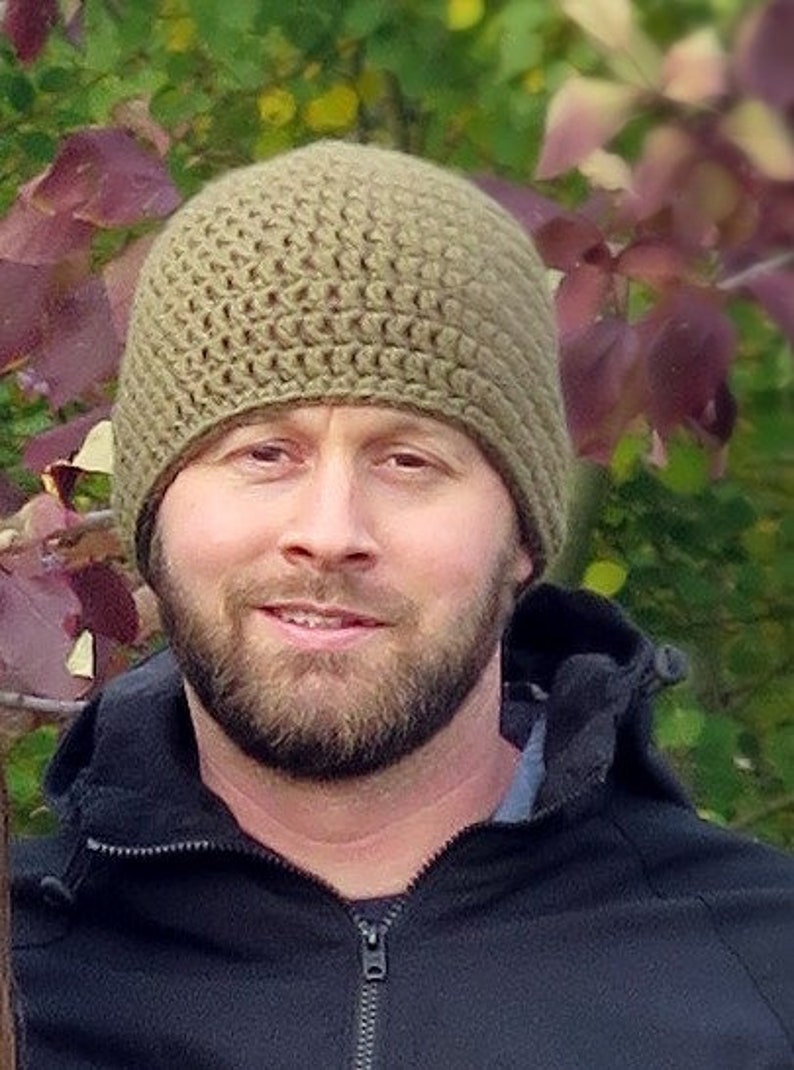 Quick and Easy Beanie Crochet Pattern for Men image 3