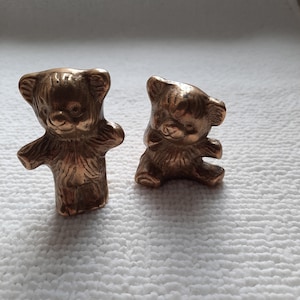 A set of 2 Vintage Brass bear figures / Library Decor /art figurine / metal decorative / brass Animal / paperweight
