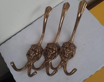 Vintage Brass Wall Hangers / A set of 3 / Clothes Hangers