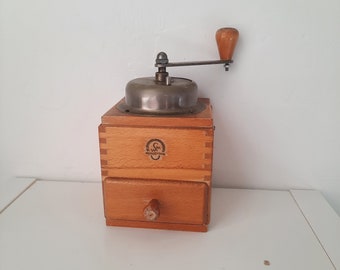 Vintage Coffee Grinder Zassenhaus / Antique / Retro