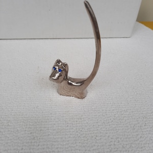 Vintage miniature metal dog - for storing rings