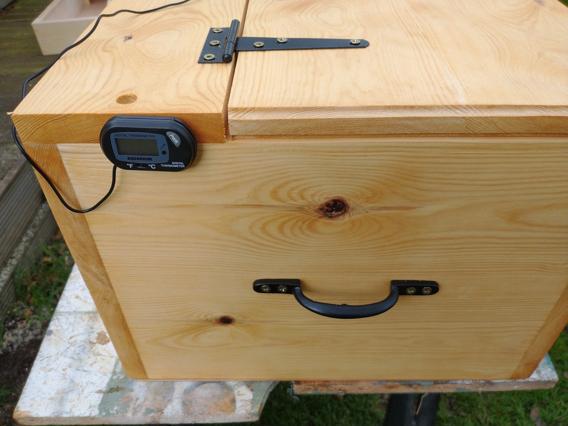 Large Tortoise Hibernation Box With Digital Thermometer Etsy UK