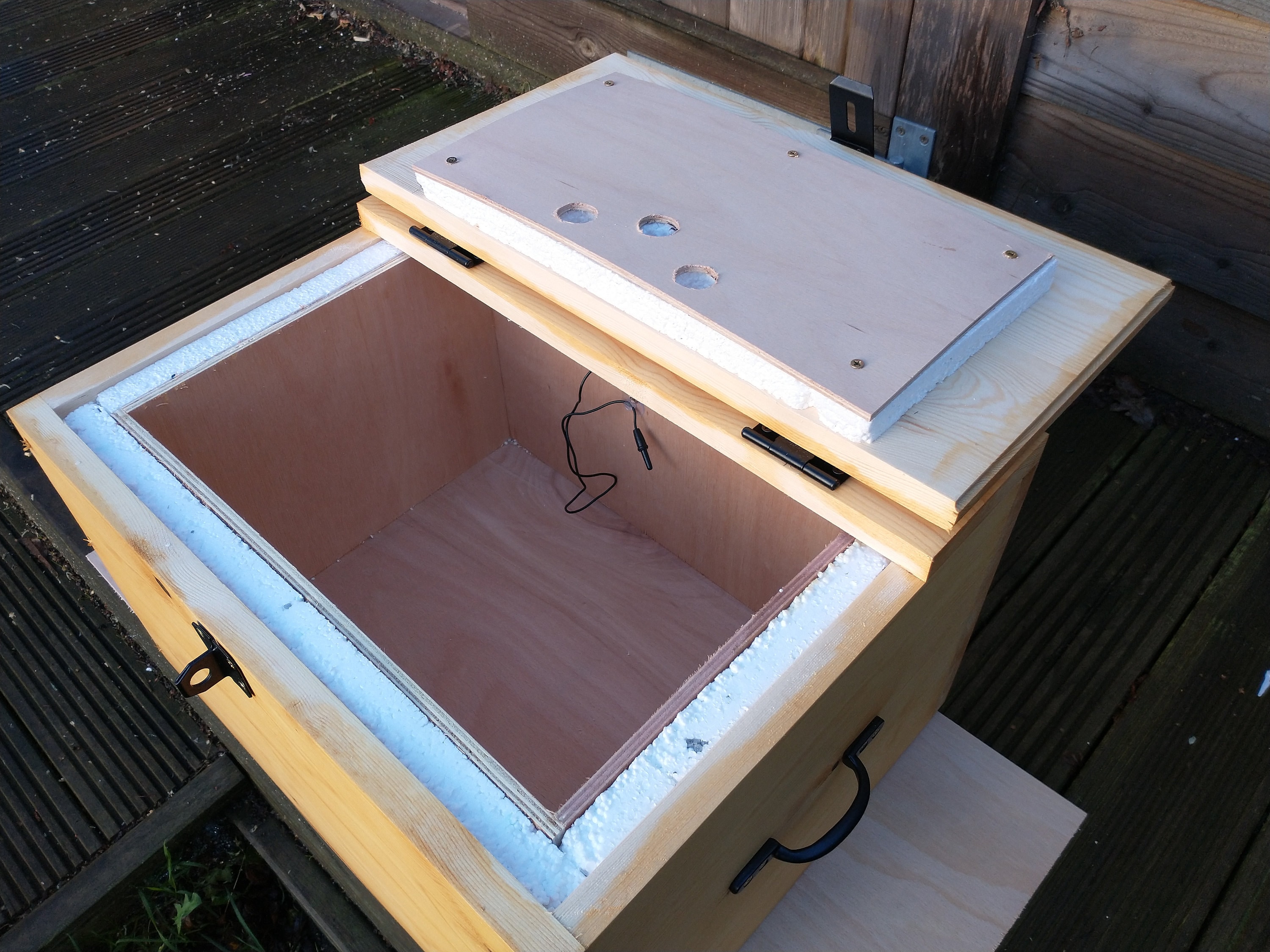 Large Tortoise Hibernation Box With Digital Thermometer Etsy UK