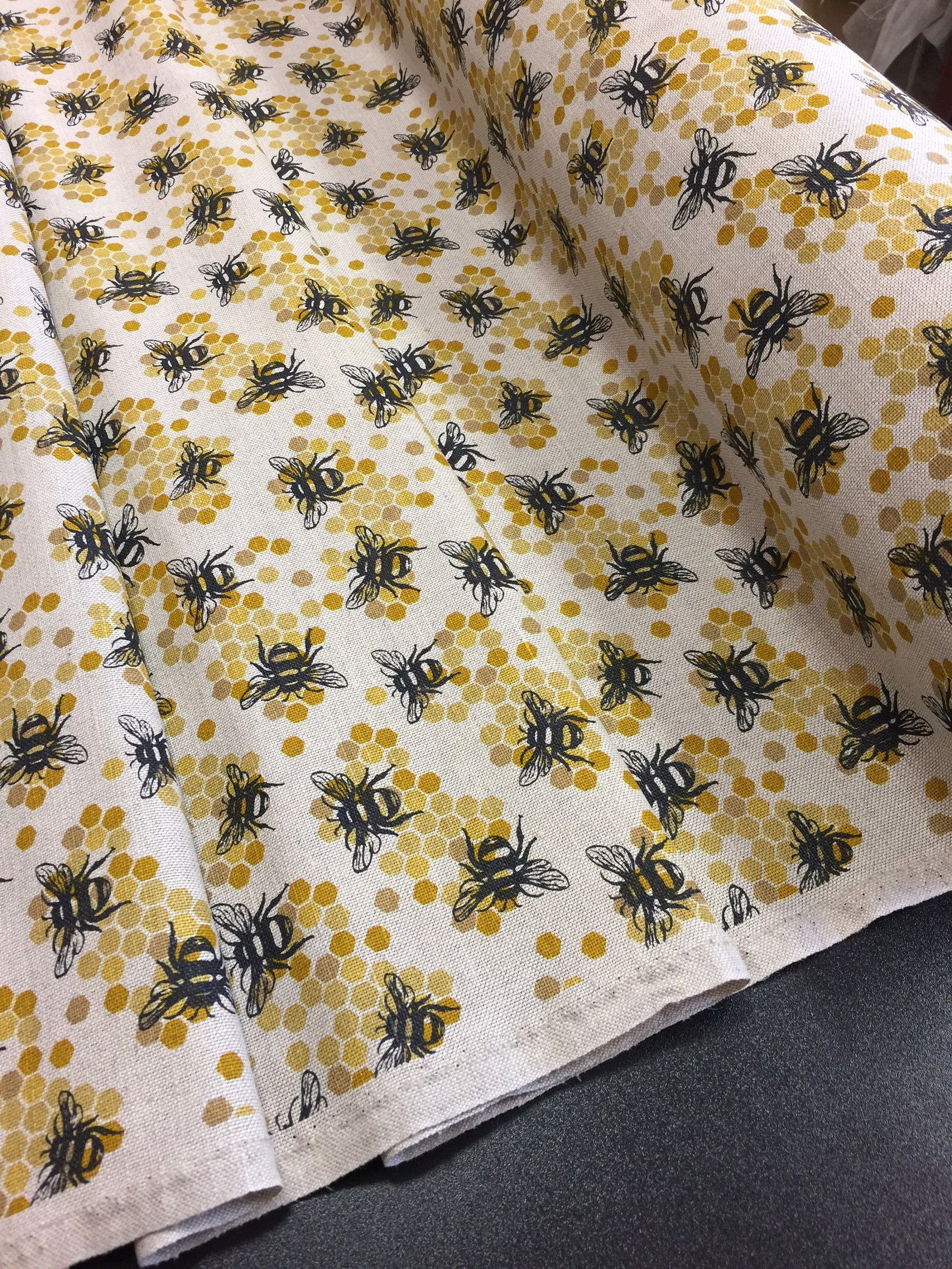 Linen Fabric Bee Pattern Fabric By The Meter European Linen Etsy