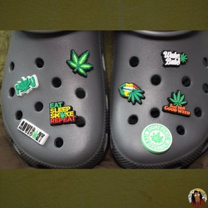 Mary Jane Croc Jibbitz - Etsy display picture 2