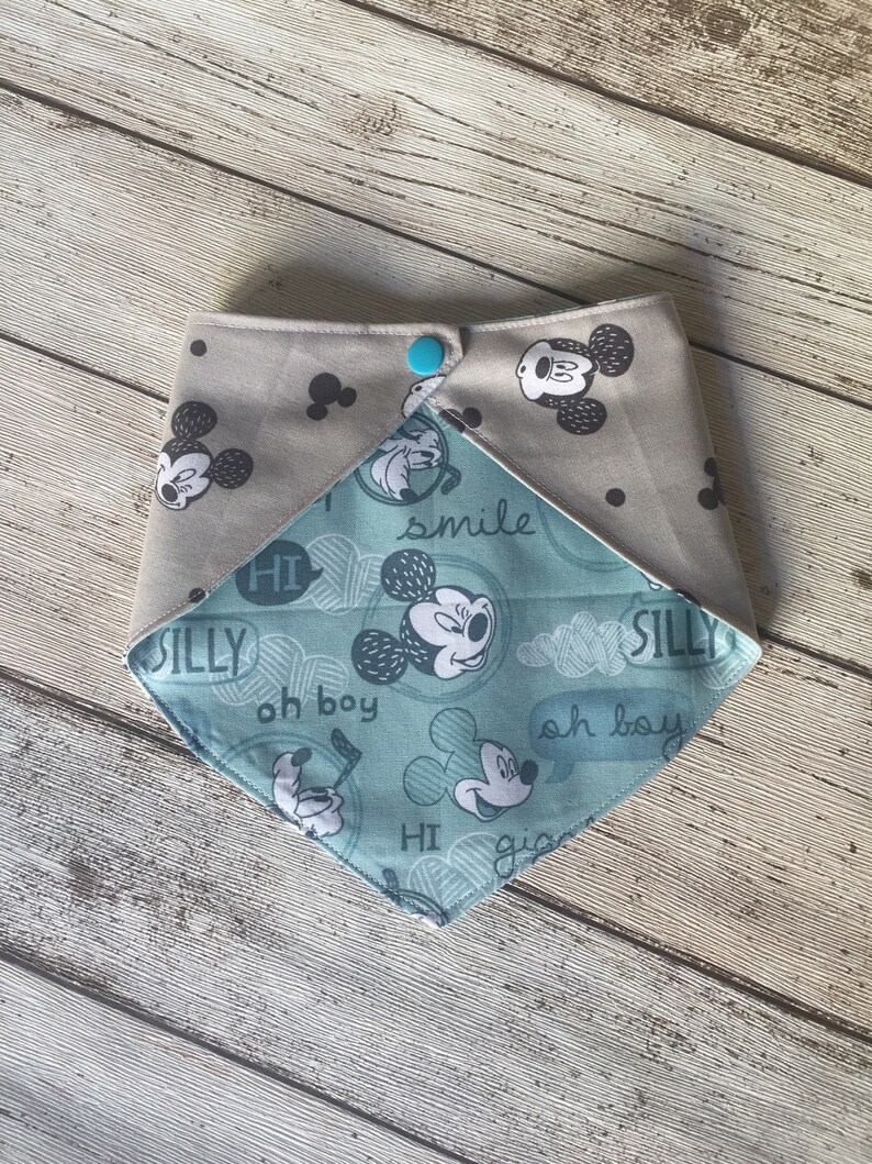 plastic backed dribble bibs