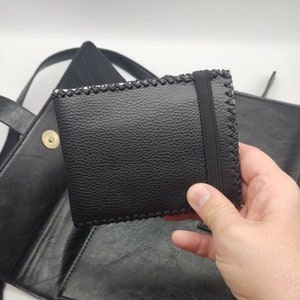 Black leatherette wallet / Sustainable wallet / Recycled wallet / eco wallet / minimalist wallet / compact wallet / unisex wallet