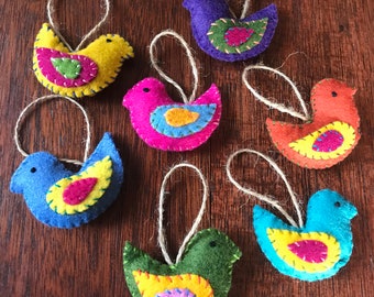 bulk felt birds, felt bird ornaments, wedding decor, seasonal tree, summer decor, summer ornament, mother's day gift, spring bird