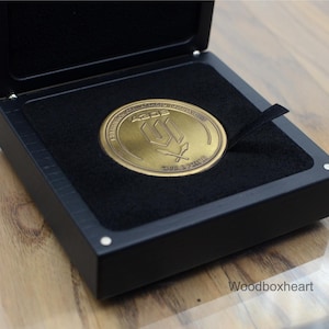 Personalized Engravable Box Black woodbox Coin Box With Coin Army coin box Coins Gifts For Him Wooden box for coin