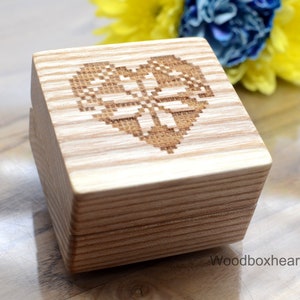 Marry me box Proposal ring box Wedding ring box Engagement ring box Wooden ring box Ring storage box Heart shape