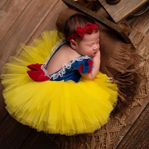 Fairytale dresses for babies online