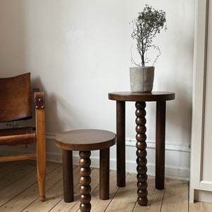 Piloti Side Table, Handmade Coffee Table, Modern Side Table, Wooden Coffee Table, Three-legged Stool, Plant Stand, Minimal Home Decor 画像 8