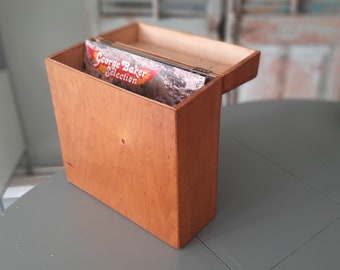 Vintage Wooden Vinyl Record Holder Box with Lid Rounded Corners Dovetail Joints Lacquered Mid Century