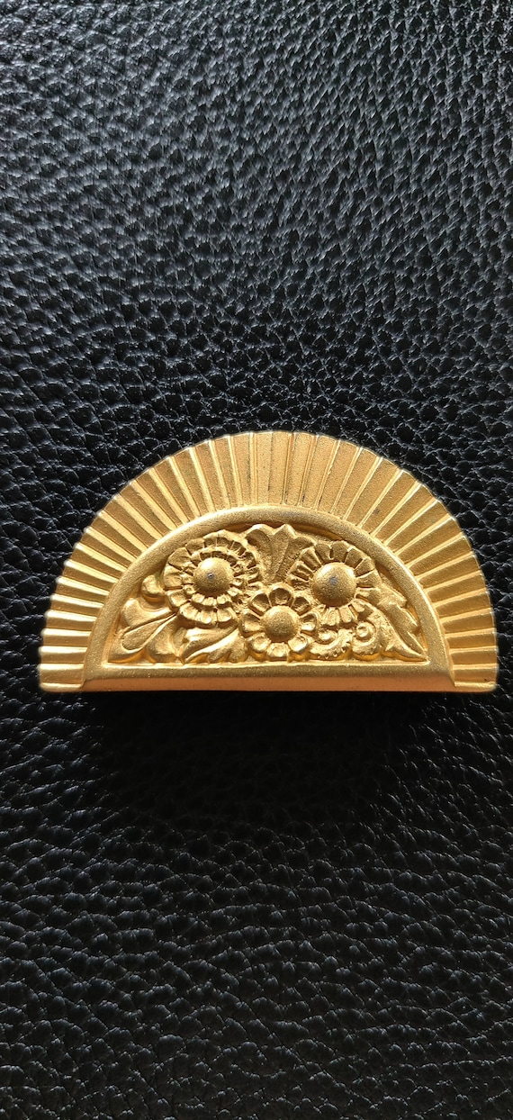 Vintage Ben-Amun Brooch, Matte Gold Ben-Amun Flora