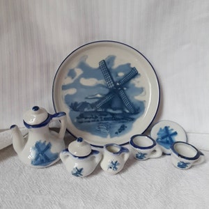 Nobel Hall Blue Delft  Transferware Minature Tea Set,Tiny Cups Teapot Sugar Bowl and Creamer