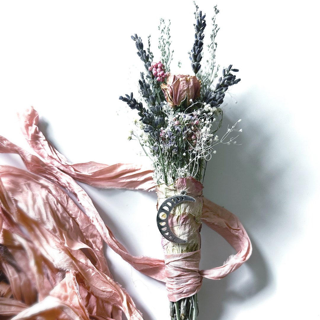 SAGEBRUSH Floral Smoke Cleansing Stick / Spiritual Gift/ Etsy