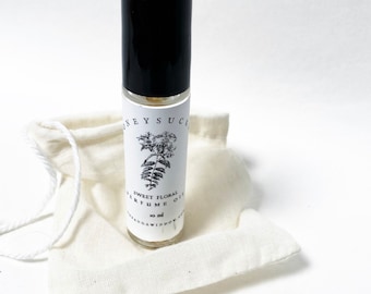 HONEYSUCKLE PERFUME OIL /Roll On / Floral