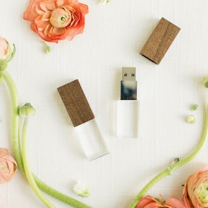 WALNUT Wood and Crystal USB 3.0 High Speed | Wedding Flash Drive | 8GB | 16GB | 32GB | 64GB | 128GB | Engraved