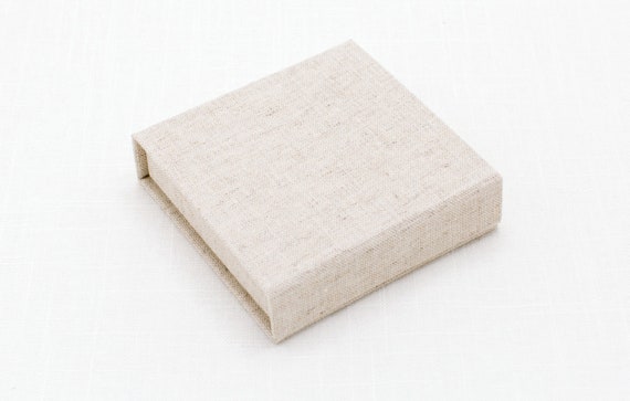 Boîte de avoine lin avoine de | USB Box | Rubans de couleur blanc cassé | Flash Drive emballage | Photographe de cadeaux pour les Clients 95dd7b Boîte de avoine lin avoine de | USB Box | Rubans de couleur blanc cassé | Flash Drive emballage | Photographe de cadeaux pour les Clients 95dd7b
