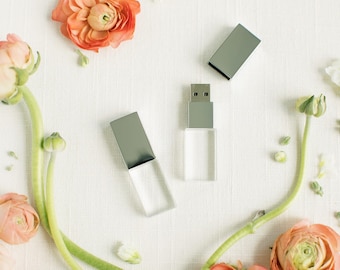 SILVER / Chrome and Crystal USB 3.0 High Speed | Wedding Flash Drive | 8GB | 16GB | 32GB | 64GB | 128GB | Engraved