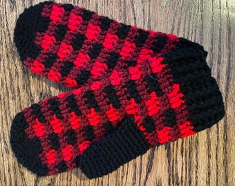 Crochet gloves/Crochet mittens/Buffalo check mittens/Buffalo plaid gloves/Women's mittens